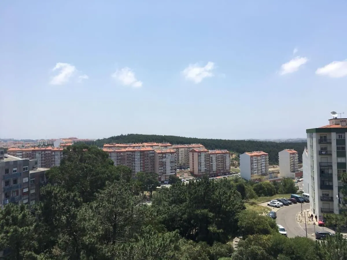 A Lovely 2 Bedroom Apartment Near Sintra Lisbon